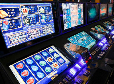 Игровые автоматы - слоты